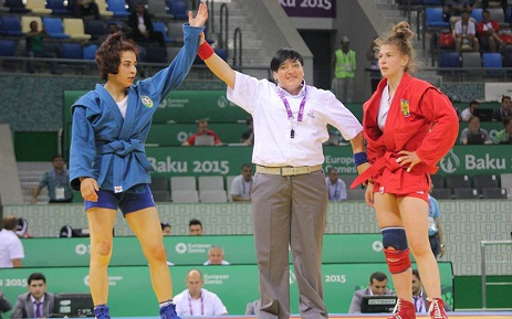 Two Azerbaijani sambo wrestlers advance to finals at Baku 2015 